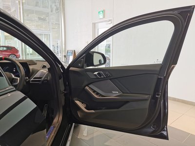 2025 BMW 1 SERIES — миниатюра 29