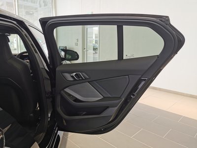 2025 BMW 1 SERIES — миниатюра 50