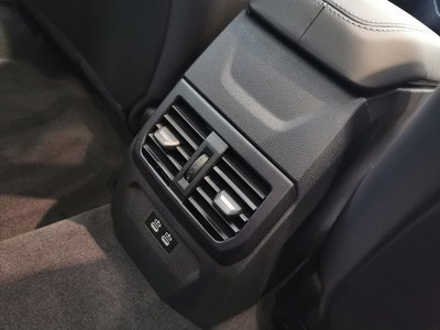 2025 BMW 1 SERIES — миниатюра 52