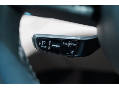 صورة مصغرة 16 لـ 2025 Porsche TAYCAN