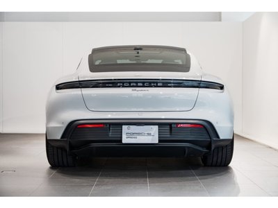 صورة مصغرة 19 لـ 2025 Porsche TAYCAN