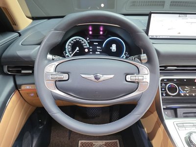 2023 Genesis GV80 — миниатюра 13