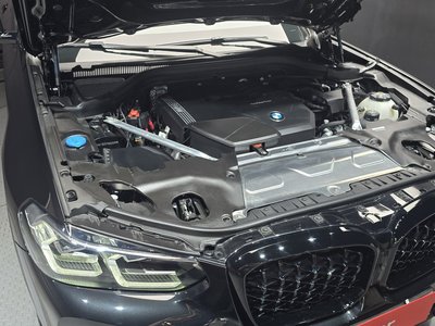 صورة 7 لـ 2024 BMW X4