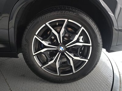 صورة 8 لـ 2024 BMW X4