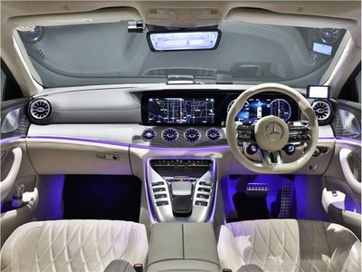 MERCEDES-BENZ GT AMG - 4