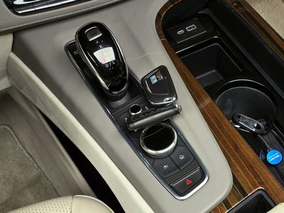 CADILLAC ESCALADE 5TH GENERATION - 9