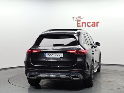 MERCEDES-BENZ GLC - 4