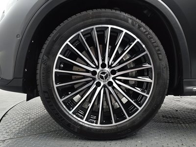 MERCEDES-BENZ GLC - 7