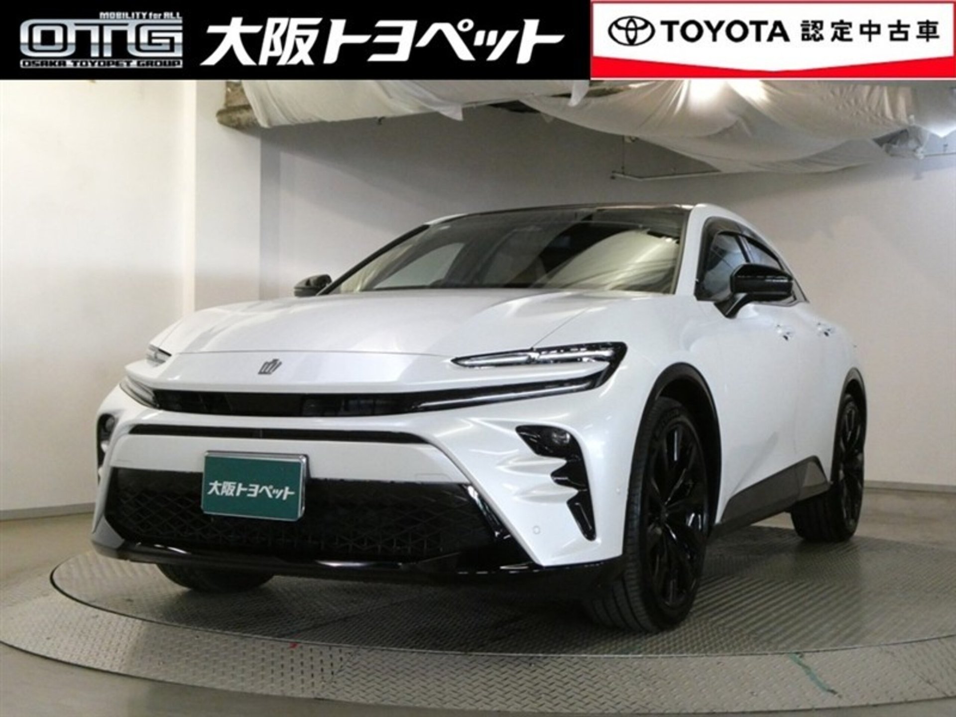 TOYOTA CROWN SPORT - View 1