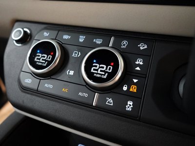 2023 LAND Rover DEFENDER — миниатюра 69