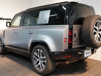 LAND ROVER DEFENDER - 2