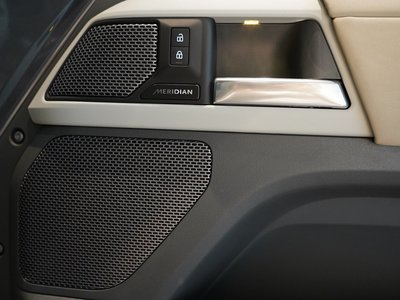 2023 LAND Rover DEFENDER — миниатюра 37