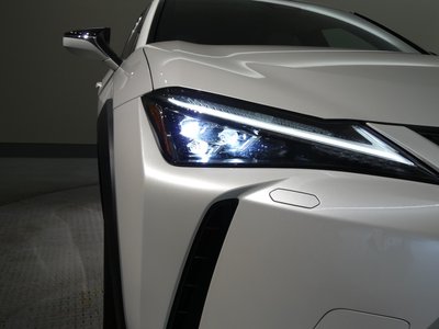 2024 LEXUS UX — фото 6