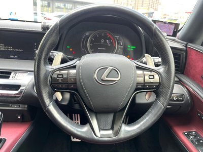 2018 Lexus LC thumbnail 11