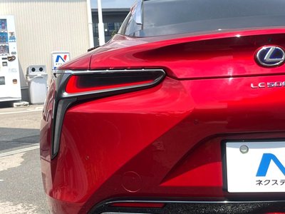 2018 Lexus LC thumbnail 30
