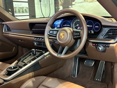 PORSCHE 911 - 9