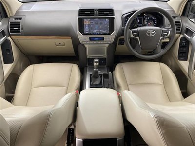 TOYOTA LAND CRUISER PRADO - 4