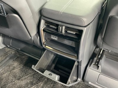2024 Toyota ALPHARD — миниатюра 63