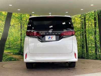 2024 Toyota ALPHARD — миниатюра 16