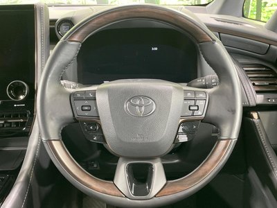2024 Toyota ALPHARD — миниатюра 12