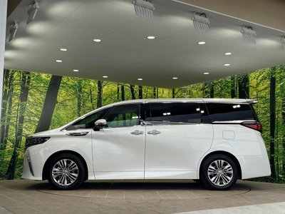 2024 Toyota ALPHARD — миниатюра 28