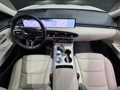 صورة 5 لـ 2024 Genesis GV70