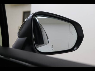 2022 Lexus NX — миниатюра 33