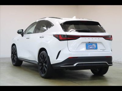 2022 Lexus NX — миниатюра 20
