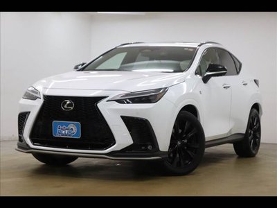 2022 Lexus NX — миниатюра 17