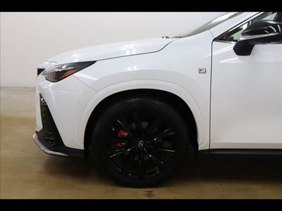 2022 Lexus NX — миниатюра 48