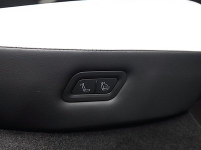 2025 Tesla MODEL Y 缩略图 24