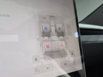 2025 Tesla MODEL Y 缩略图 23