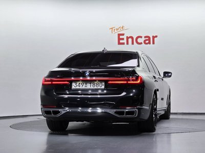 صورة 3 لـ 2020 BMW 7 SERIES