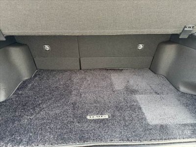 2025 Lexus LBX 缩略图 19