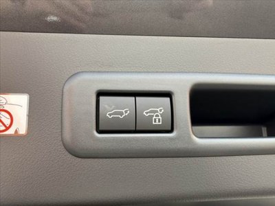 2025 Lexus LBX 缩略图 30
