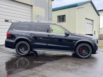 MERCEDES-BENZ GLS AMG - 7