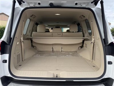 صورة مصغرة 14 لـ 2023 Toyota LAND CRUISER 300