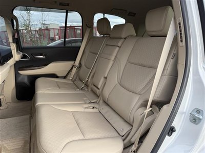 2023 Toyota LAND CRUISER 300 — фото 10