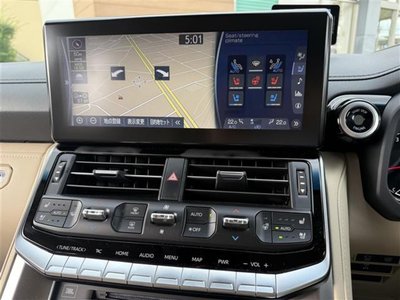 صورة مصغرة 15 لـ 2023 Toyota LAND CRUISER 300