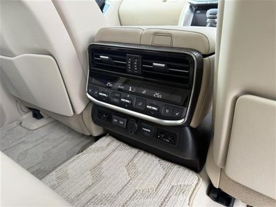 صورة مصغرة 22 لـ 2023 Toyota LAND CRUISER 300
