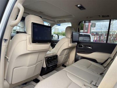 2023 Toyota LAND CRUISER 300 — фото 3