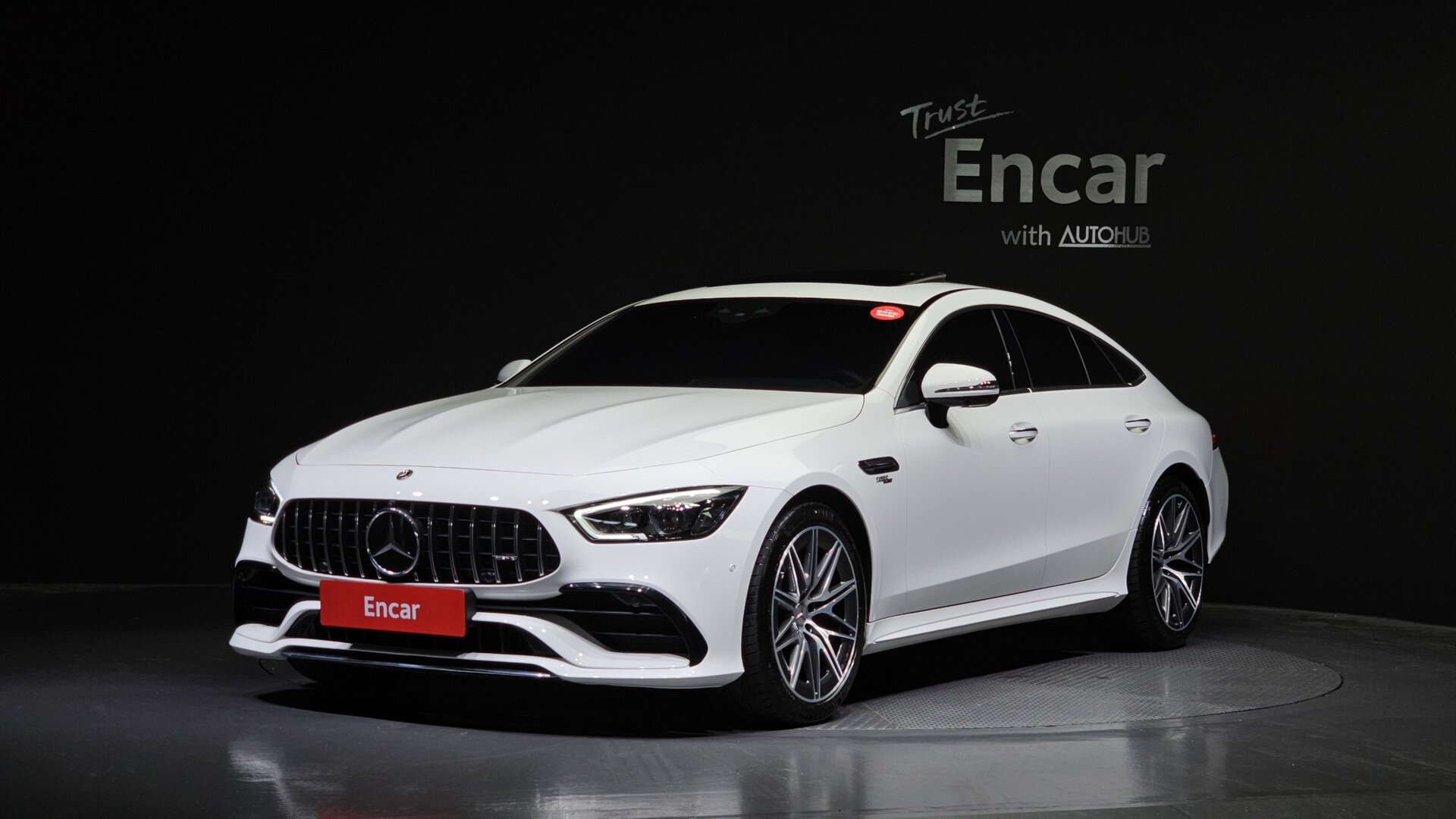 MERCEDES-BENZ GT AMG - View 1