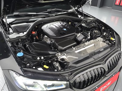 BMW 3 SERIES - 7