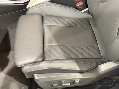 2025 BMW X3 — миниатюра 24