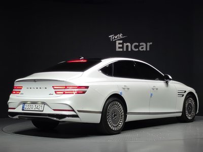 صورة 4 لـ 2024 Genesis G80 (RG3)