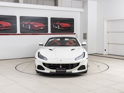 صورة 2 لـ 2022 Ferrari PORTOFINO M