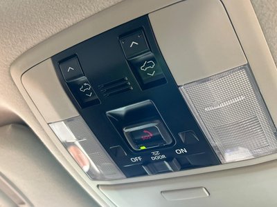 TOYOTA LAND CRUISER PRADO - 3