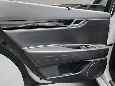 2022 Genesis G80 (RG3) thumbnail 15