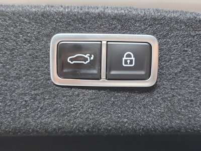2022 Genesis G80 (RG3) thumbnail 22
