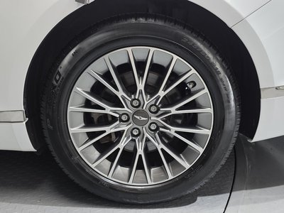 2022 Genesis G80 (RG3) photo 8